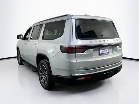 Used 2022 Jeep Wagoneer Series III w/ Flexible Seating Group AWD/4WD image 7