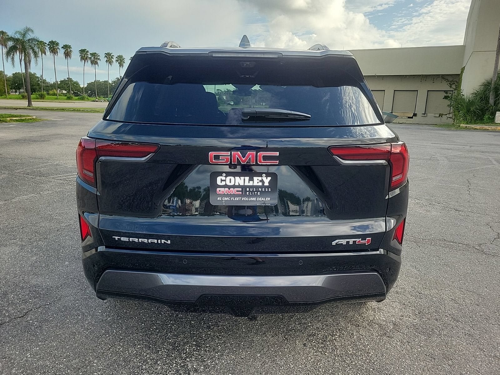 New 2027 GMC Terrain AT4 w/ Convenience Package III AWD/4WD image 6