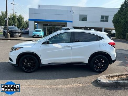 Used 2021 Honda HR-V Sport image 4
