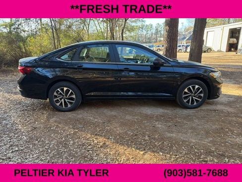 Used 2024 Volkswagen Jetta S image 12