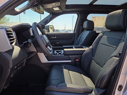New 2026 Toyota Tundra Limited AWD/4WD image 9