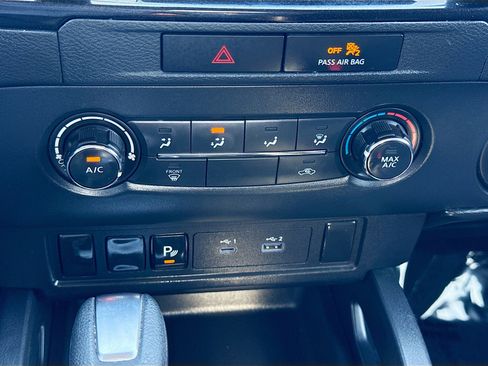 Used 2022 Nissan Frontier S w/ Technology Package RWD image 30