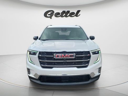 Used 2025 GMC Acadia Elevation w/ Elevation Premium Package FWD image 2