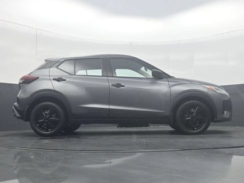 Used 2024 Nissan Kicks S FWD image 33