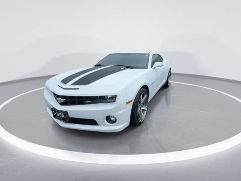 Used 2012 Chevrolet Camaro SS w/ Black Stripe Package RWD image 3