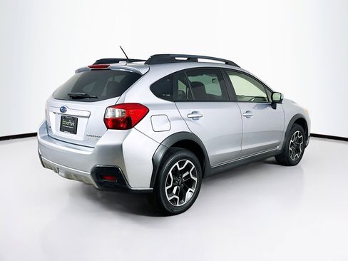 Used 2017 Subaru Crosstrek 2.0i Premium image 9