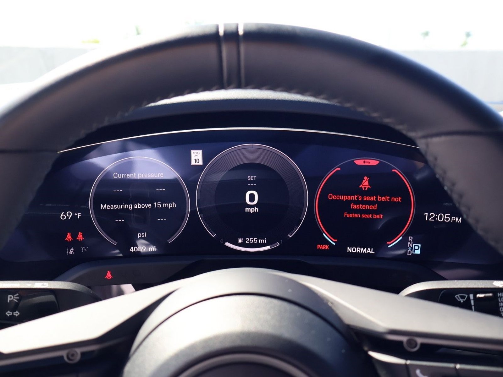 Certified 2025 Porsche Taycan w/ Premium Package RWD image 16