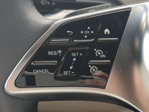 Certified 2025 Mercedes-Benz CLA 250 image 12