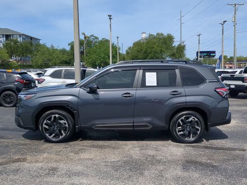Certified 2025 Subaru Forester Limited AWD/4WD image 6