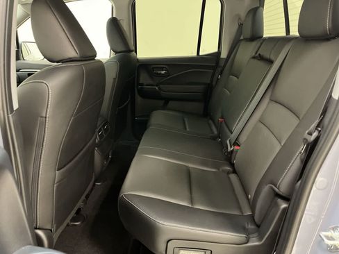 Certified 2025 Honda Ridgeline RTL image 21