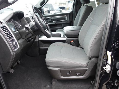Used 2023 RAM 1500 Warlock AWD/4WD image 18