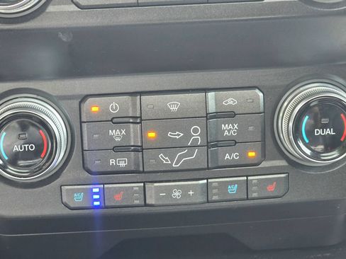 Used 2019 Ford F350 Platinum w/ Platinum Ultimate Package AWD/4WD image 18