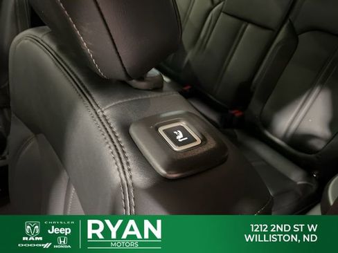 New 2026 Jeep Grand Wagoneer L Limited AWD/4WD image 70