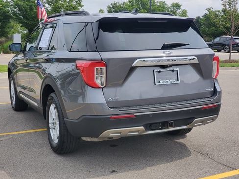 Used 2021 Ford Explorer XLT w/ Equipment Group 202A AWD/4WD image 3