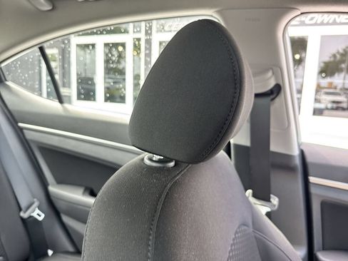 Used 2020 Hyundai Elantra Value Edition w/ Winter Weather Package FWD image 20