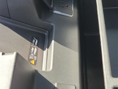 New 2026 GMC Sierra 2500 AT4 w/ AT4 Premium Plus Package image 35