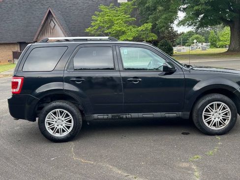 Used 2009 Ford Escape Limited AWD/4WD image 9
