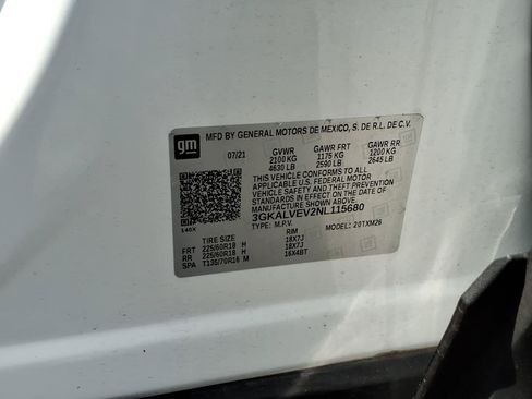 Certified 2022 GMC Terrain SLT w/ Infotainment Package II AWD/4WD image 34