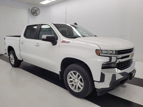 Used 2021 Chevrolet Silverado 1500 LT image 11