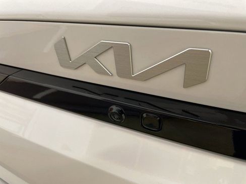 Used 2025 Kia K4 FWD image 28
