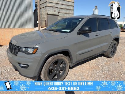 Used 2019 Jeep Grand Cherokee Laredo