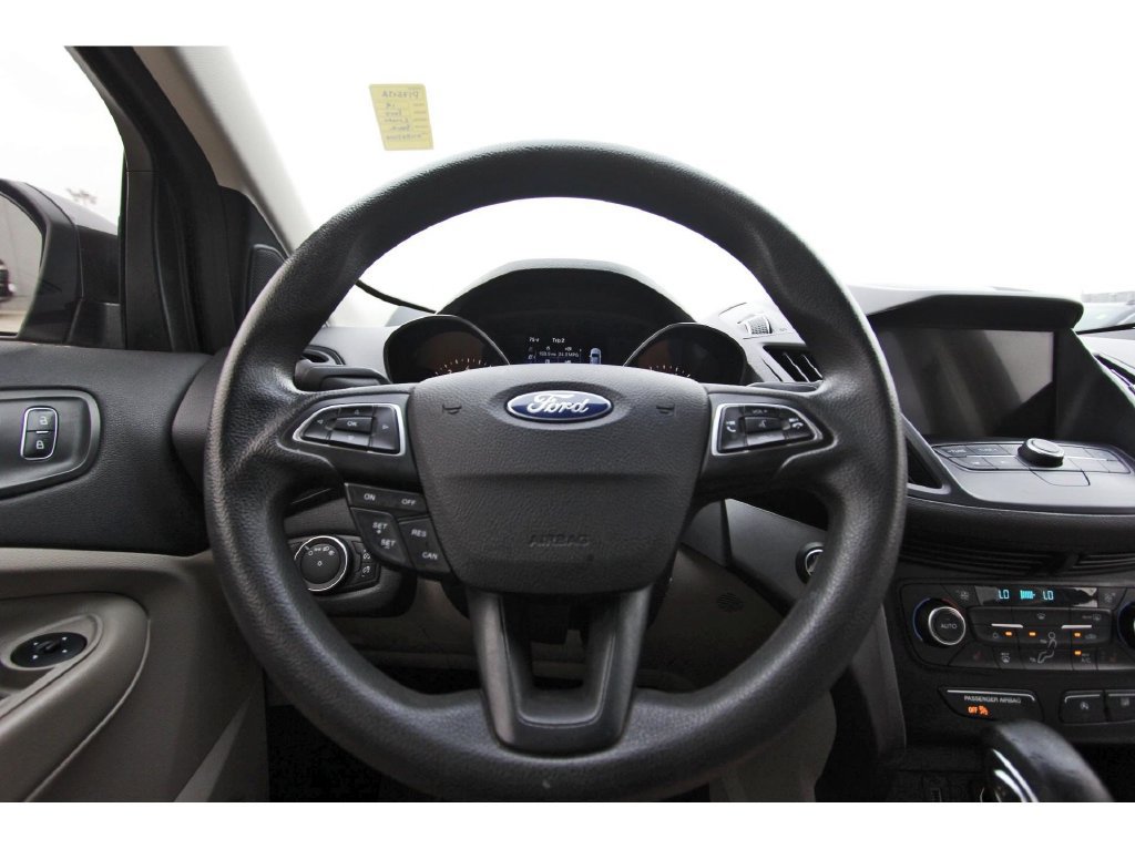 Used 2019 Ford Escape SE FWD image 14
