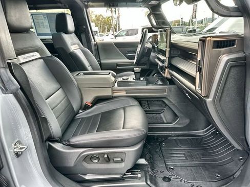 Used 2024 GMC Hummer EV 3X w/ Extreme Off-Road Package image 29