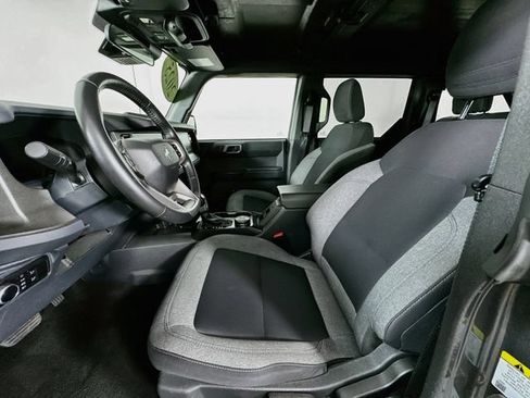 Used 2025 Ford Bronco Big Bend AWD/4WD image 3