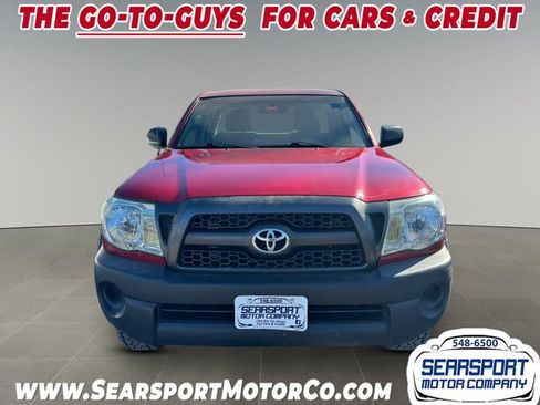 Used 2011 Toyota Tacoma 4x4 Access Cab image 2