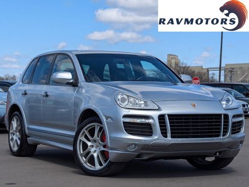 Used 2010 Porsche Cayenne GTS image 30