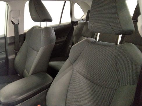 Used 2023 Toyota RAV4 LE image 29