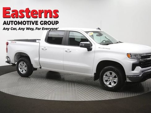 Used 2025 Chevrolet Silverado 1500 LT AWD/4WD image 49