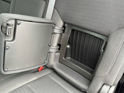 Used 2022 GMC Sierra 1500 Elevation image 39