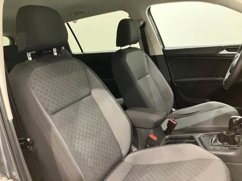 Used 2018 Volkswagen Tiguan S FWD image 42
