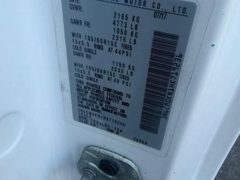 Used 2017 Nissan NV200 S FWD image 24