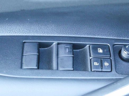 Used 2024 Toyota Corolla SE image 20