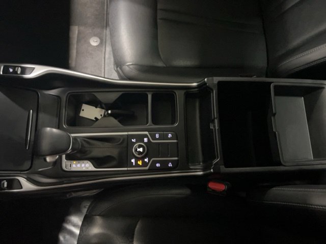 Used 2023 Kia Sorento S w/ Panoramic Sunroof Package AWD/4WD image 31