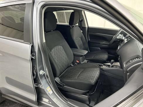 Used 2024 Mitsubishi Outlander Sport ES AWD/4WD image 22