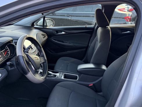 Used 2019 Chevrolet Cruze LS w/ LS Convenience Package image 11