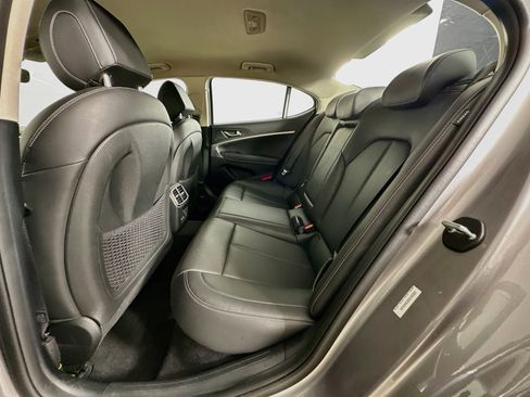 Used 2025 Genesis G70 2.5T AWD/4WD image 27