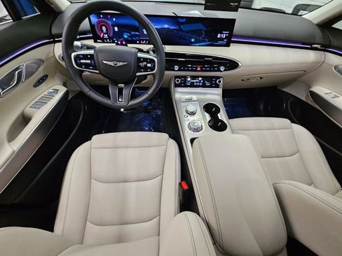 Used 2026 Genesis GV70 2.5T Select image 14