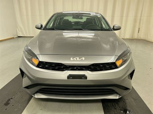 Certified 2024 Kia Forte LXS image 3