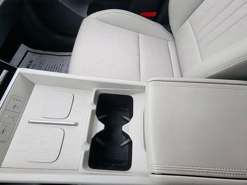 Used 2025 Hyundai Santa Fe SEL image 24