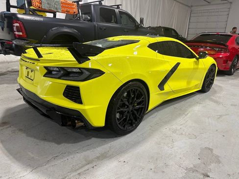 Used 2023 Chevrolet Corvette Stingray Preferred Cpe w/ Z51 Performance Package RWD image 3