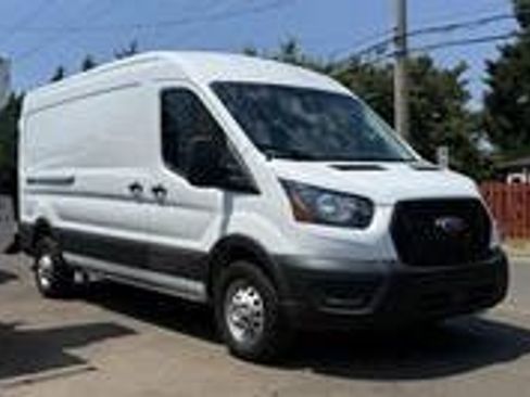 Used 2023 Ford Transit 250 Medium Roof AWD image 1