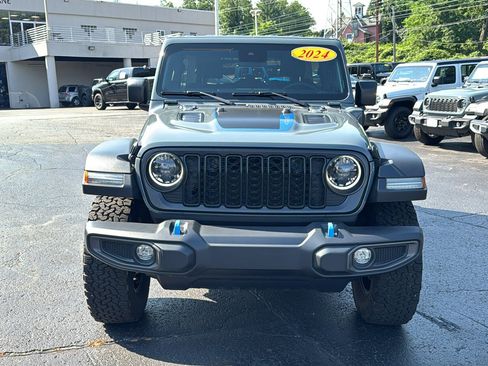 Used 2024 Jeep Wrangler Unlimited Rubicon 4xe w/ Safety Group AWD/4WD image 12