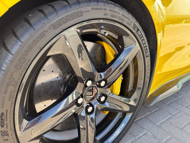 Used 2025 Chevrolet Corvette Z06 RWD image 7