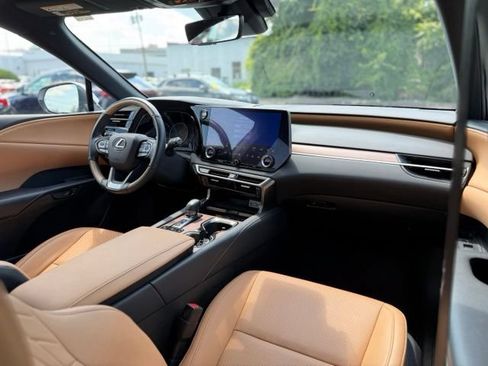 Certified 2023 Lexus RX 350 Premium w/ Accessory Package AWD/4WD image 18