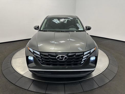 Certified 2023 Hyundai Tucson SE image 3