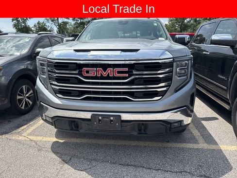 Used 2023 GMC Sierra 1500 SLT w/ SLT Premium Package AWD/4WD image 4